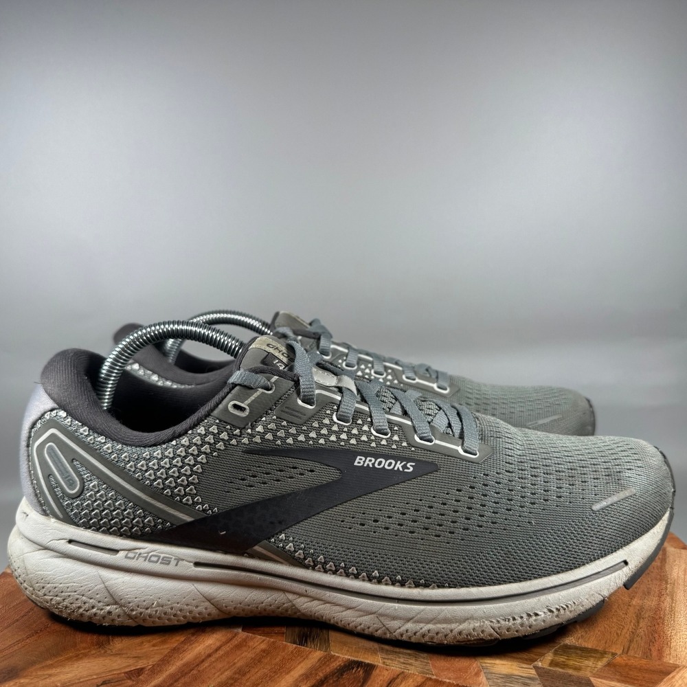 Brooks Ghost 14 Mens Running Shoes Grey Black 1103691D067 Size 10.5 D Medium